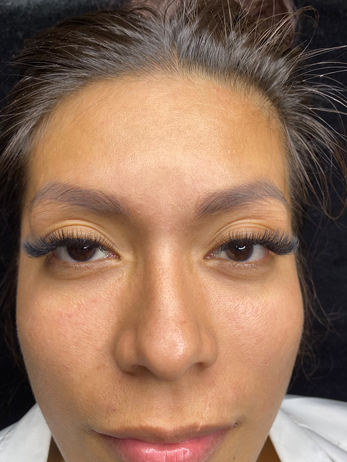 Las cejas de nuestra clienta antes de Powder Brows